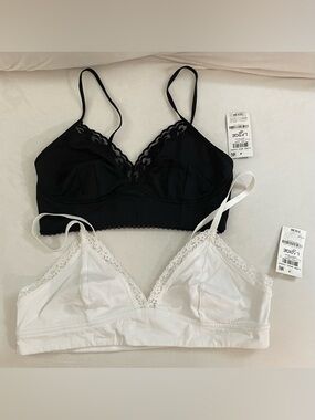 Women's NWT Lace Trim Bralette Set - Black and White Size L